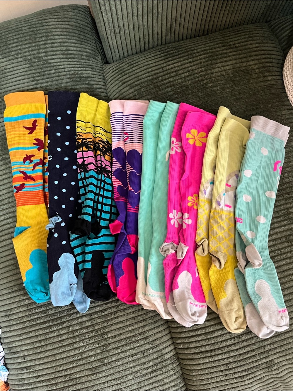 Pro Compression Running Knee High Socks Sm/Med 8 Pairs